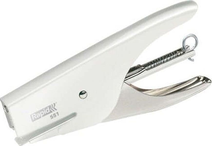 Cucitrice a pinza Rapid Retro Classic S51 - coconut kiss - Rapid Cancelleria e prodotti per ufficio/Archivio ufficio e accessori per scrivania/Spillatrici e perforatrici/Spillatrici manuali Eurocartuccia - Pavullo, Commerciovirtuoso.it