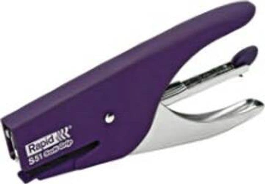 Cucitrice a pinza Rapid Supreme S51 Soft Grip - viola - Rapid Cancelleria e prodotti per ufficio/Archivio ufficio e accessori per scrivania/Spillatrici e perforatrici/Spillatrici manuali Eurocartuccia - Pavullo, Commerciovirtuoso.it
