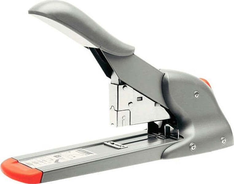 Cucitrice da tavolo Fashion HD110 - capacitA' massima 110 fogli - grigio-arancio - Rapid Cancelleria e prodotti per ufficio/Archivio ufficio e accessori per scrivania/Spillatrici e perforatrici/Spillatrici elettriche e a batteria Eurocartuccia - Pavullo, Commerciovirtuoso.it