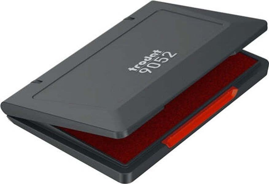 Cuscinetto 9052 per timbri in gomma - 7x11 cm - rosso - Trodat Cancelleria e prodotti per ufficio/Archivio ufficio e accessori per scrivania/Etichette divisori per schedario e timbri/Timbri e materiali per timbri/Tamponi asciuga inchiostro Eurocartuccia - Pavullo, Commerciovirtuoso.it