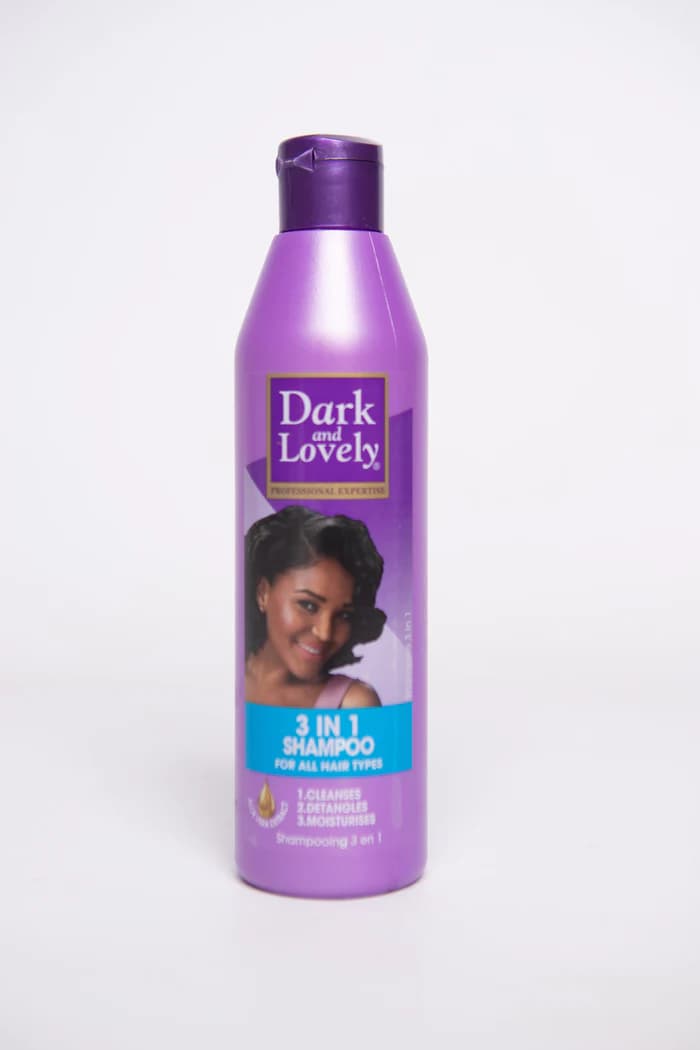 DARK & LOVELY SHAMPOO 3 IN1 MOISTURE PLUS CONDITING 250 ML PER CAPELLI . in Shampoo doccia 3 in 1 Agbon - Martinsicuro, commercioVirtuoso.it