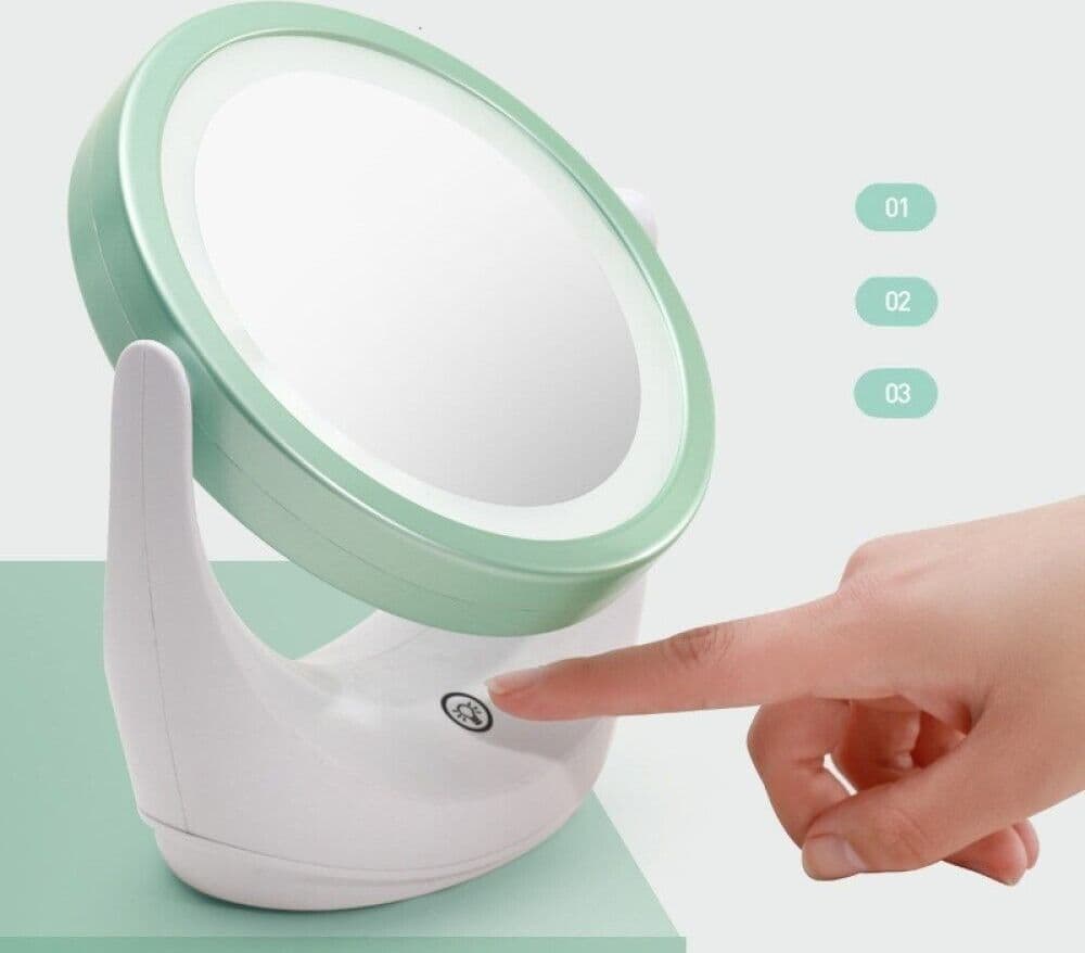 Doppio Specchio A Led Per Trucco Da Tavolo Girevole Ingrandimento 5x Wl8001 Salute e Bellezza > Make Up e Cosmetici > Specchi da Trucco Trade Shop italia - Napoli, Commerciovirtuoso.it