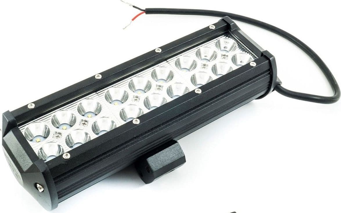 FARO LAMPADA SUPPLEMENTARE PROFONDITA AUTO FUORISTRADA 12V 18 LED 54W 6000K IP68 Auto e Moto/Parti per auto/Luci lampadine e indicatori/Lampadine/Lampadine per esterno Trade Shop italia - Napoli, Commerciovirtuoso.it