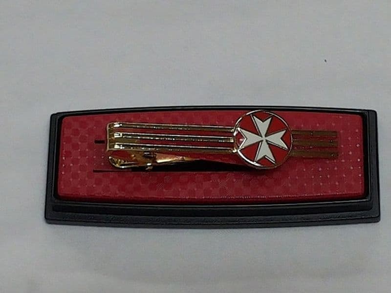 Fermacravatta Ordine Malta Sosj Spilla in Metallo Dell' Ordine Di Malta Moda/Uomo/Gioielli/Gemelli ed accessori per camicie/Fermacravatte Il Distintivo - Pesaro, Commerciovirtuoso.it