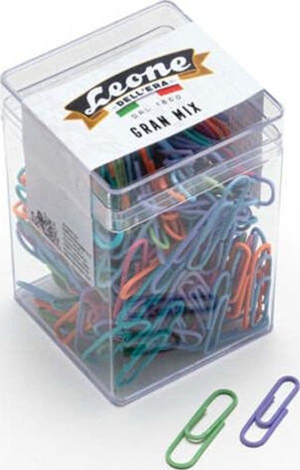 Fermagli - PVC - 125 gr - colori e misure assortiti - Leone Cancelleria e prodotti per ufficio/Archivio ufficio e accessori per scrivania/Nastri colle elastici e graffette/Graffette molle fermacarte e anelli Eurocartuccia - Pavullo, Commerciovirtuoso.it