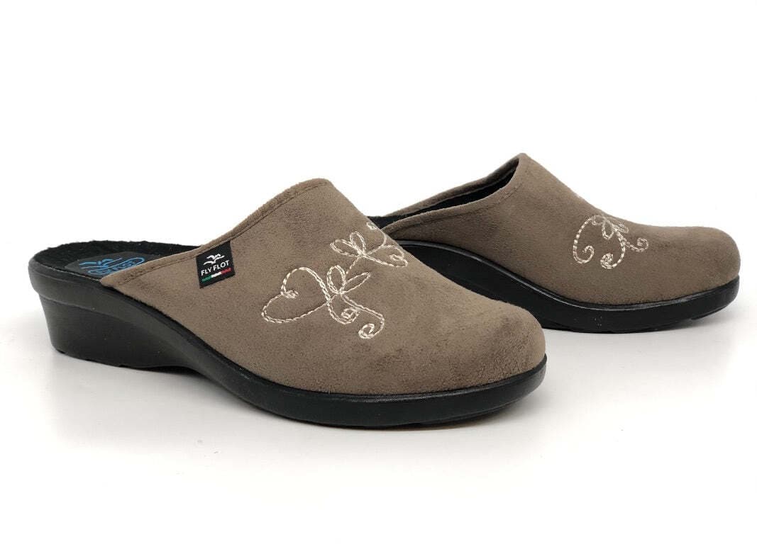 FLY FLOT Ciabatta chiusa donna lontra in Pantofole Calzature Durello - Agna, commercioVirtuoso.it