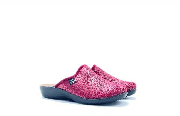 FLY FLOT Ciabatte Chiuse Donna Caltabellotta Bordò in Pantofole Calzature Durello - Agna, commercioVirtuoso.it