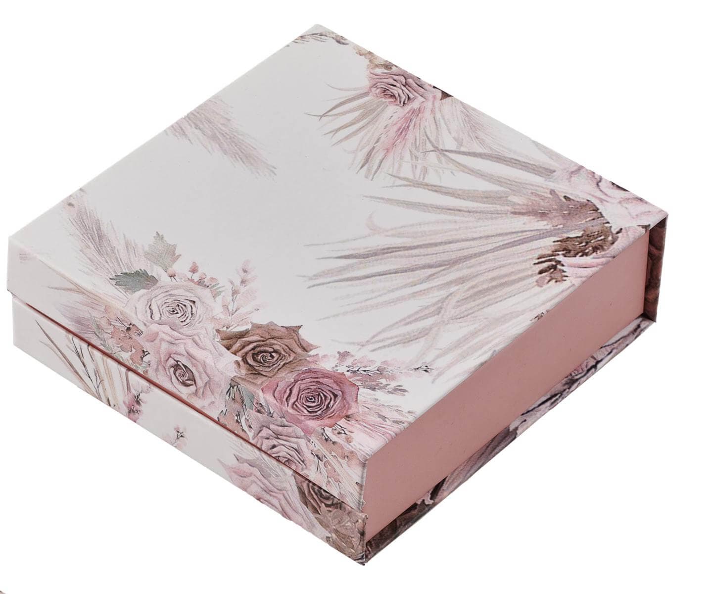 Portaconfetti Matrimonio Special Gifts Astuccio quadrata portaconfetti Carta in Bomboniere The King Luxury - San Marcellino, commercioVirtuoso.it