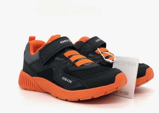 GEOX Sneaker bambino J SVETH B. A black/orange in Sneaker casual Calzature Durello - Agna, commercioVirtuoso.it