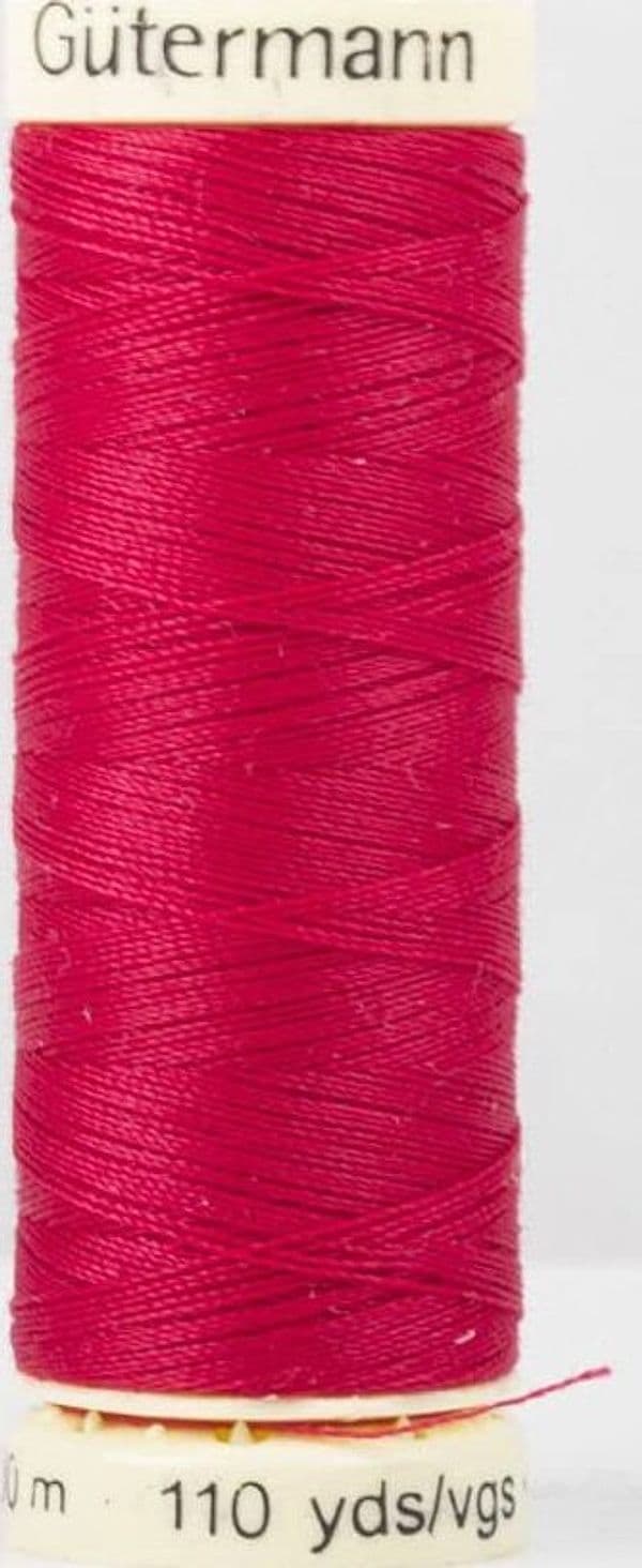 GUTERMANN---100mt---FILO-PER-CUCITO-100%-POLIESTERE---COLORE-ROSSO-CARAMELLA-909