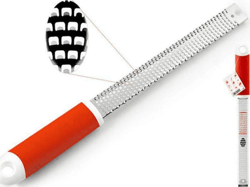 HOME---GRATTUGGIA-INOX-CON-MANICO-ROSSO