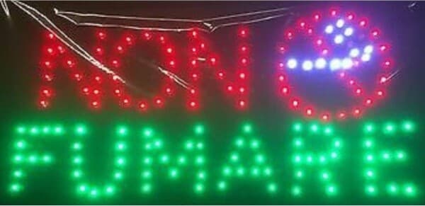 INSEGNA LUMINOSA A LED CON SCRITTA NON FUMARE CON DIVIETO VIETATO FUMARE 48X25CM