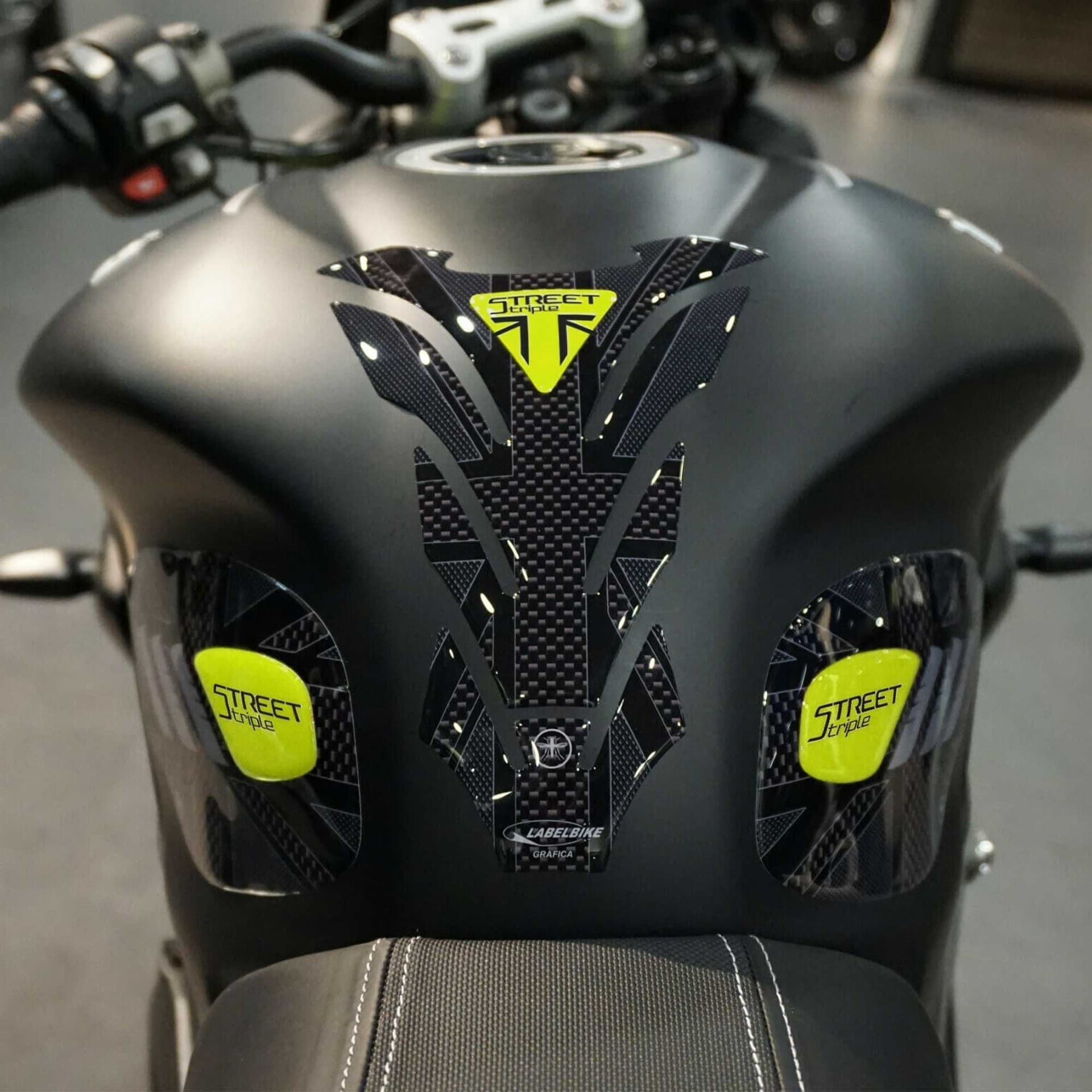 Kit-adesivi-3D-per-serbatoio-moto-compatibile-Triumph-Street-Triple-2013-2021