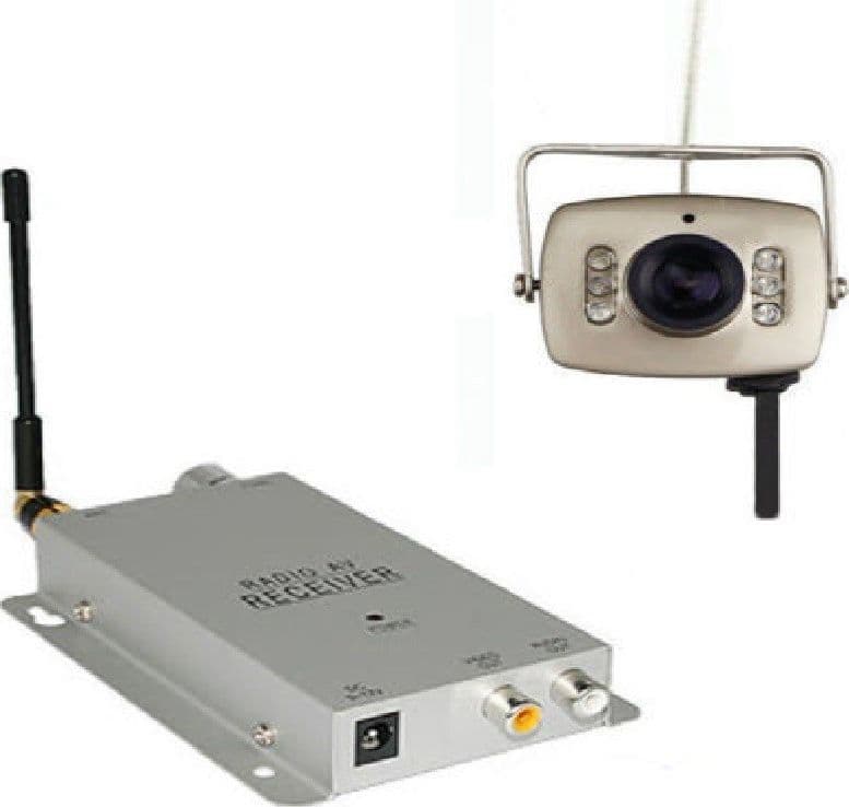 Kit Telecamera Wireles A Colori 6 Led Wifi Audio Video 200 Mt Videosorveglianza Fai da te/Sicurezza e protezione/Sistemi di sicurezza domestica/Kit video per la sicurezza domestica/Kit di sorveglianza DVR Trade Shop italia - Napoli, Commerciovirtuoso.it