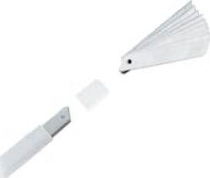 Lame di ricambio per cutter 17 mm - Lebez - tubetto da 10 lame Casa e cucina/Hobby creativi/Materiali per hobby creativi/Utensili per il taglio/Tappetini per taglio Eurocartuccia - Pavullo, Commerciovirtuoso.it