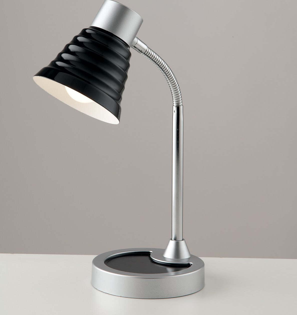 Lampada Da Lettura Leonardo Nera 1Xe14 13X39Cm Illuminazione/Illuminazione per interni/Illuminazioni per pareti/Lampade da lettura Led Mall Home - Napoli, Commerciovirtuoso.it