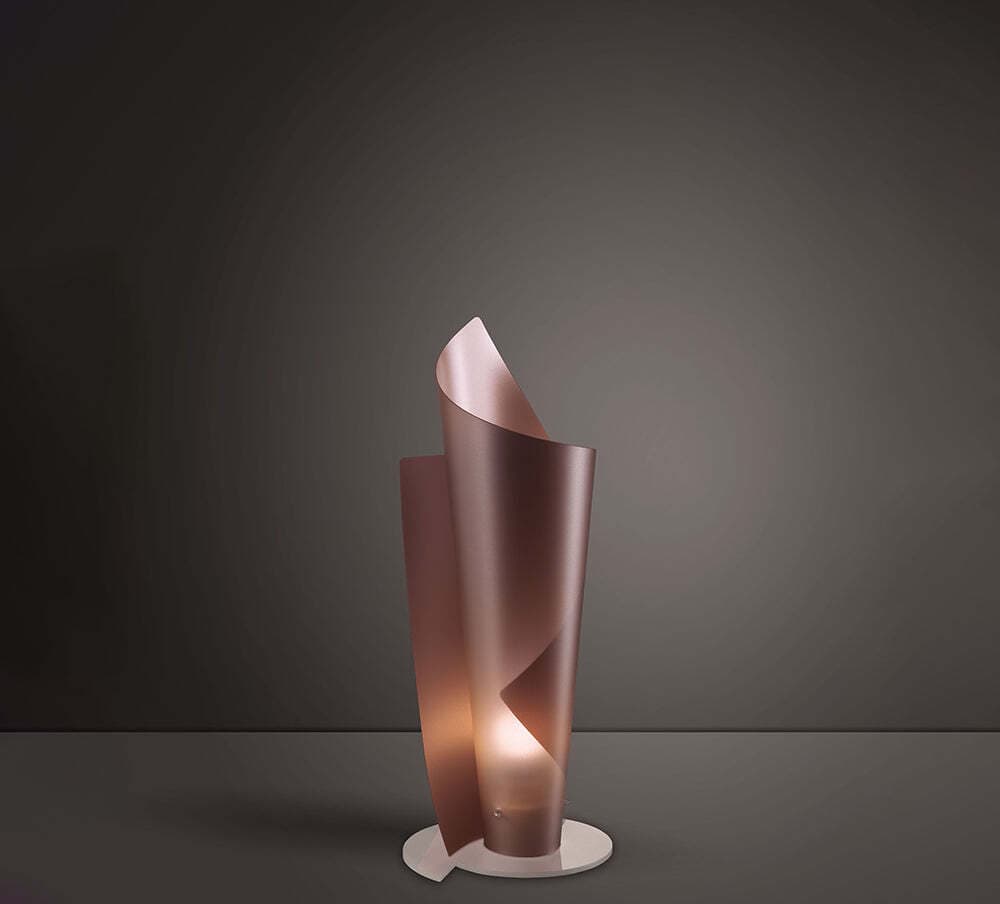 Lampada-Da-Tavolo-Moderna-A-1-Luce-Vela-In-Polilux-Rame-H50-Made-In-Italy