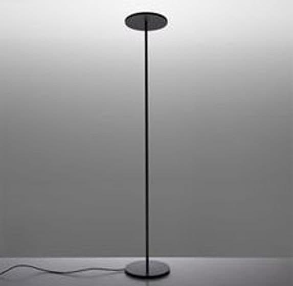 Lampada da terra Artemide Athena-Nero in Lampade da terra Brilla Luce - Sarzana, commercioVirtuoso.it