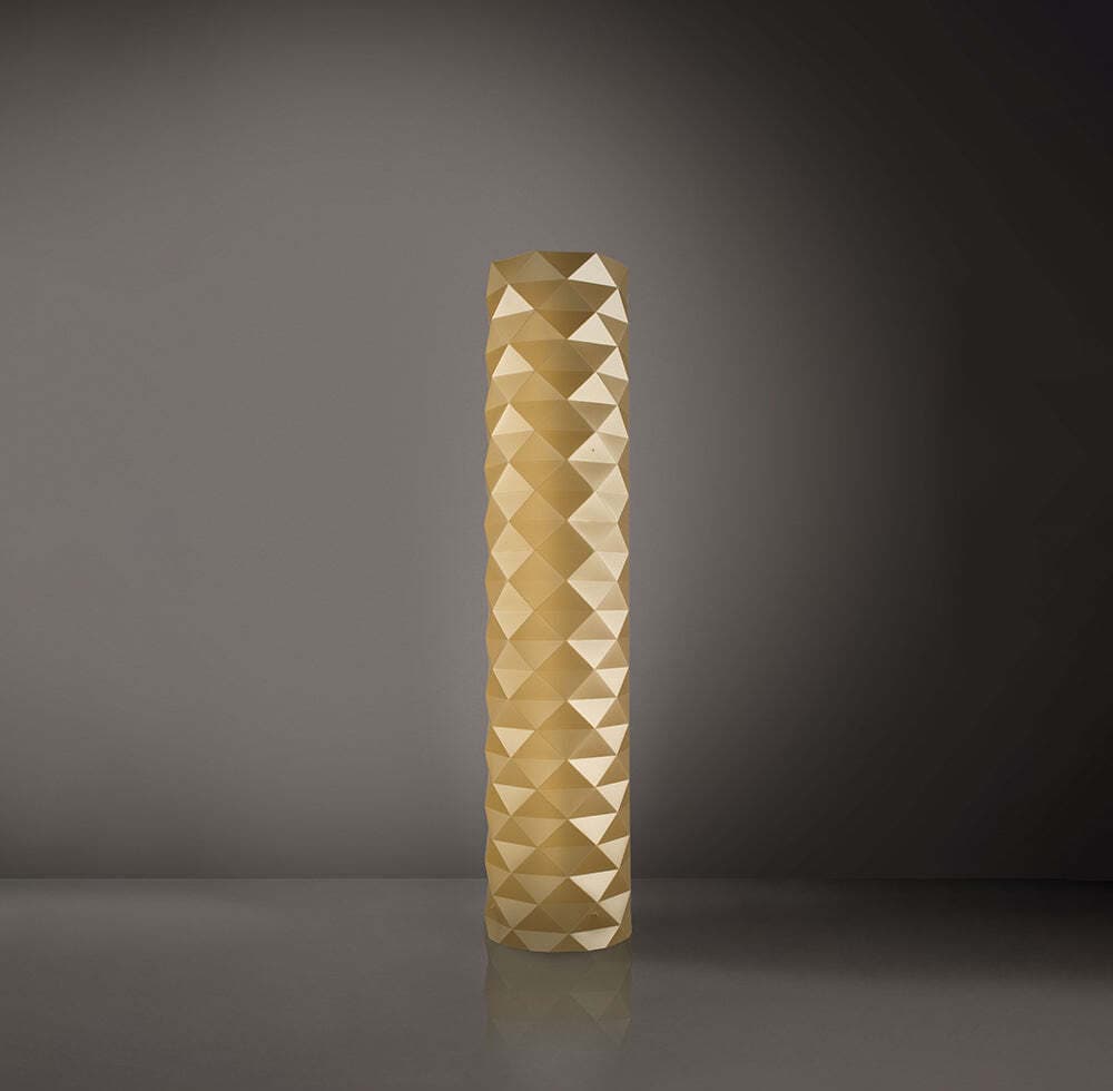 Lampada-Da-Terra-Moderna-3-Luci-Prisma-In-Polilux-Oro-H122-Made-In-Italy