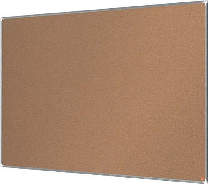 Lavagna Premium Plus - in sughero - 90x120 cm - Nobo Cancelleria e prodotti per ufficio/Archivio ufficio e accessori per scrivania/Lavagne e bacheche/Lavagne Eurocartuccia - Pavullo, Commerciovirtuoso.it