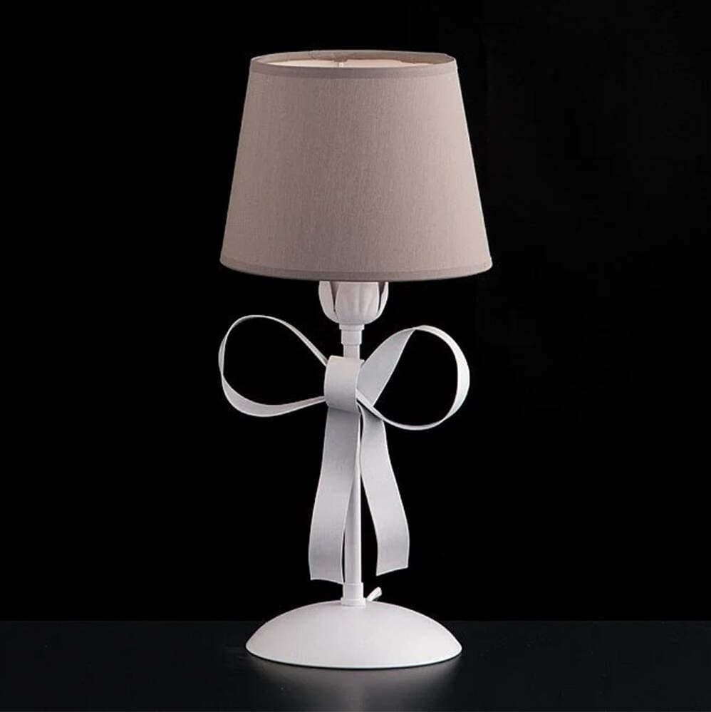 Lume-Classico-Provenzale-Bianco-Shabby-Con-Paralumi-Tortora-1-Luce-Lucy