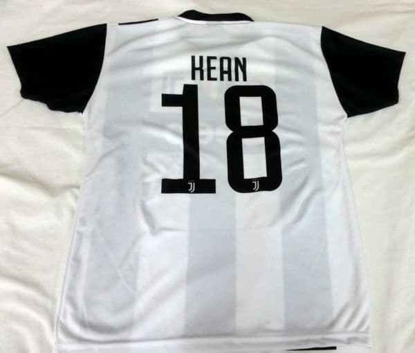 Maglia Ufficiale Juventus Moise Kean N 18 Sport e tempo libero/Fan Shop/Calcio/Abbigliamento/Magliette e Top Il Distintivo - Pesaro, Commerciovirtuoso.it