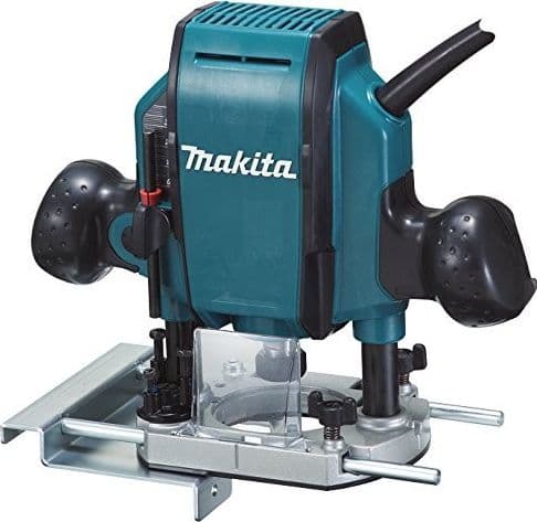 MAKITA FRESATRICE SUPERIORE PANTOGRAFO VERTICALE 8MM 900W 0-27000 G/MIN. RP0900J Trade Shop italia - Napoli, Commerciovirtuoso.it