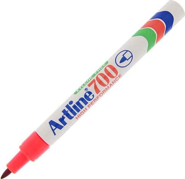 Marcatore permanente A 700 - punta tonda - 0 70 mm - rosso - Artline Cancelleria e prodotti per ufficio/Penne matite scrittura e correzione/Marcatori ed evidenziatori/Pennarelli indelebili e marcatori Eurocartuccia - Pavullo, Commerciovirtuoso.it
