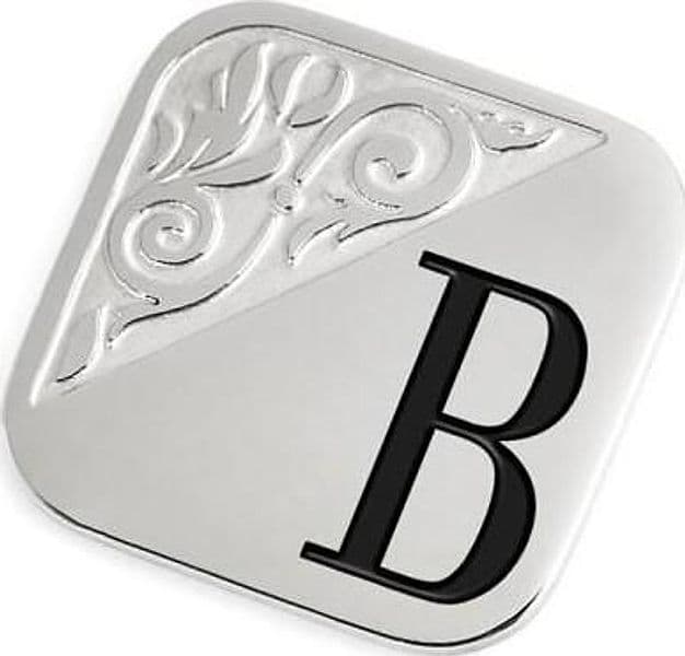 Marlù-Piastrina-quadrata-con-lettera-changy