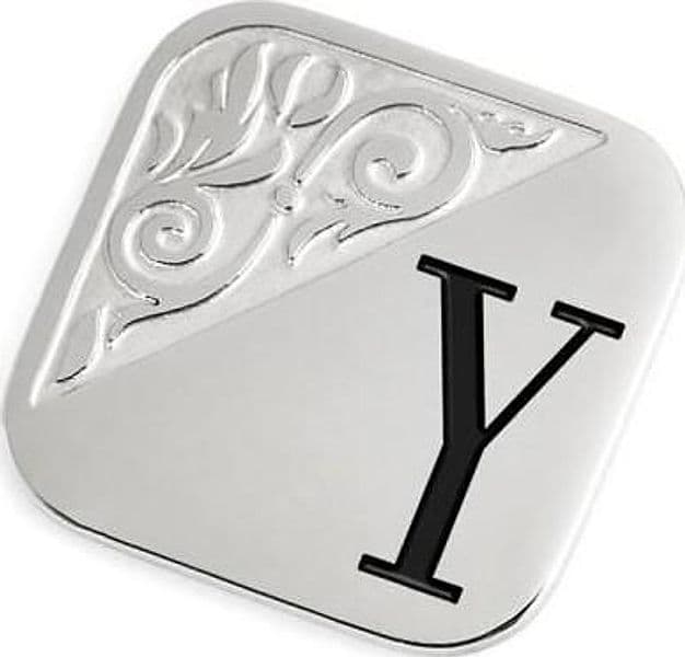 Marlù-Piastrina-quadrata-con-lettera-changy