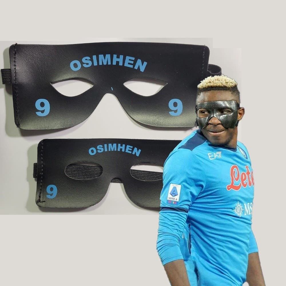 Mascherina Nera Osimhen Calcio Napoli Fan Tifosi Bambini Ragazzi Festa Scudetto Sport e tempo libero/Fan Shop/Calcio/Bandiere e gagliardetti Trade Shop italia - Napoli, Commerciovirtuoso.it
