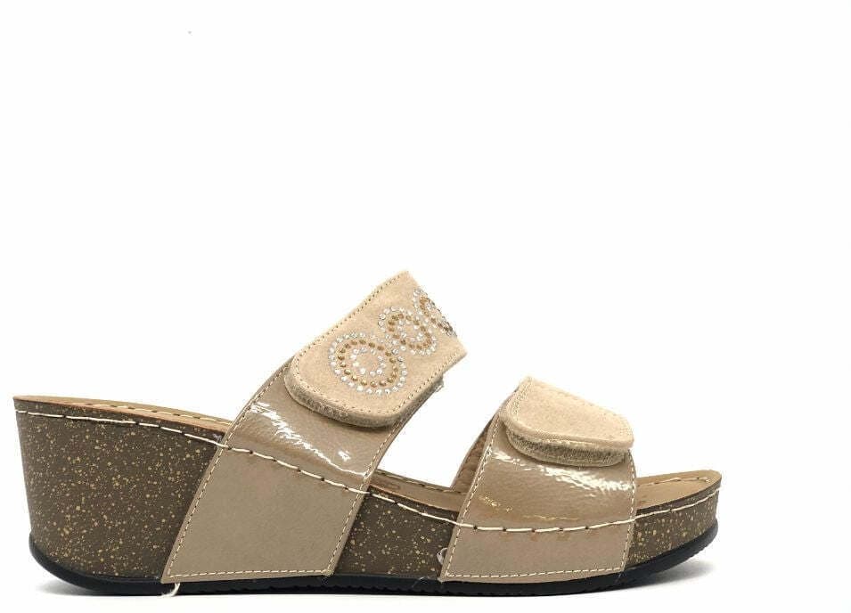 MOENIA Ciabatta con zeppa beige in Mary Jane basse Calzature Durello - Agna, commercioVirtuoso.it