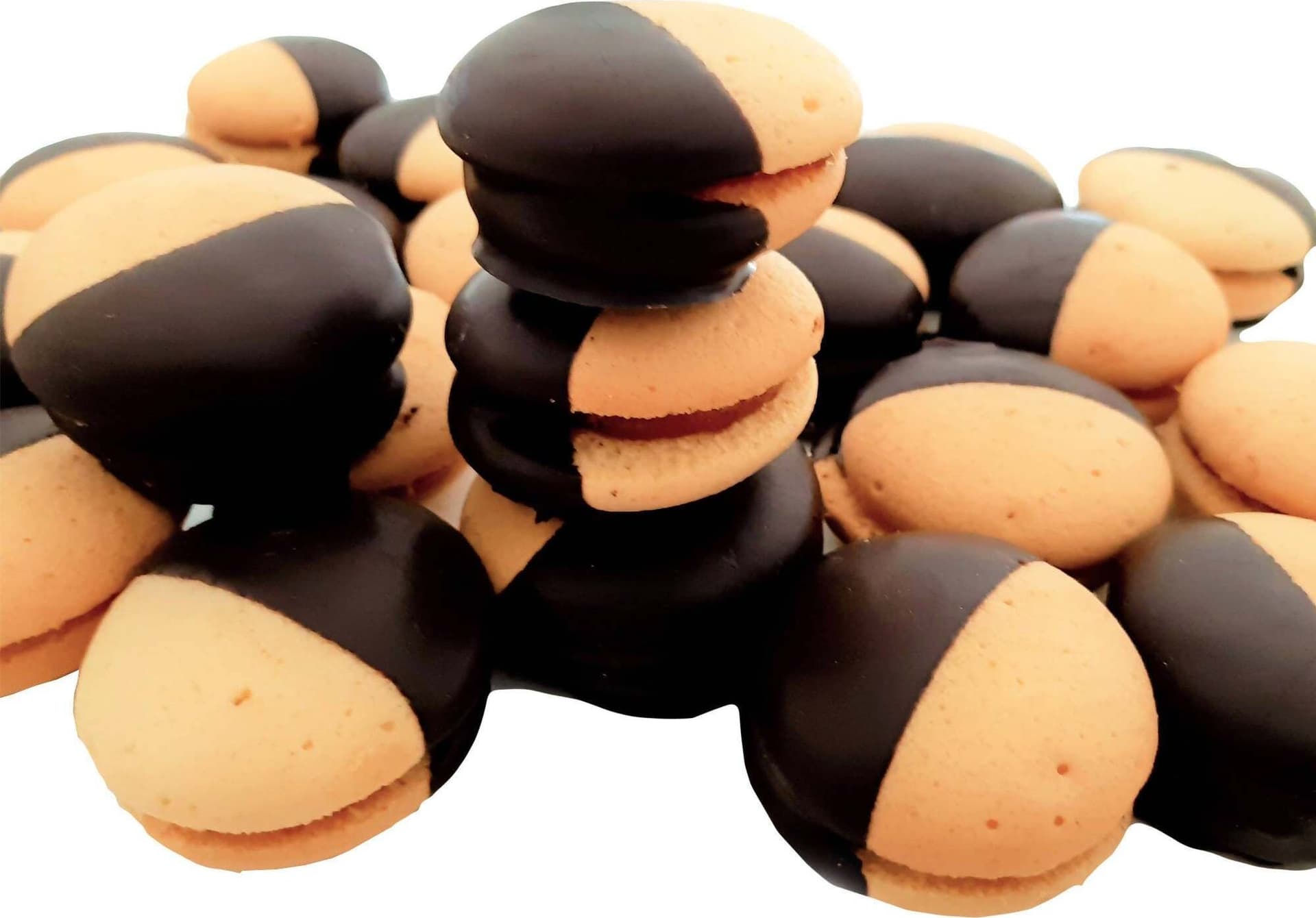Monacino Biscotto Artigianale Da Thè Tipico Calabrese - 550g Biscotti Ricoperti Di Cioccolato Con Ripieno All'albicocca Pasticceria Gardenia in Al cioccolato Gardenia Artigiani Del Torrone - Bagnara Calabra, commercioVirtuoso.it