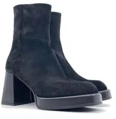 MOT-CLè Stivaletto Donna Camoscio Plume Black in Stivali Calzature Durello - Agna, commercioVirtuoso.it