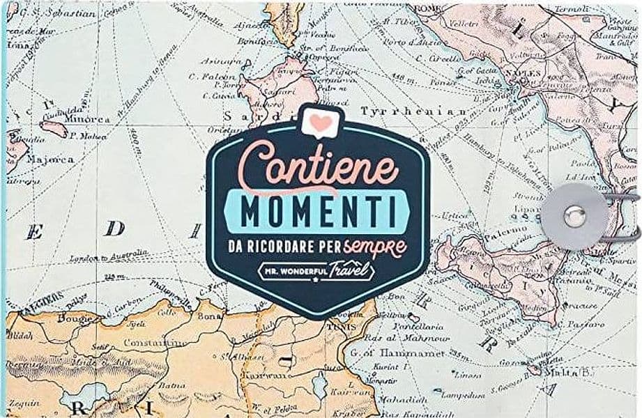 Mr-Wonderful Album Foto Viaggi Con Scritta " Contiene Momenti Da Ricordare per Sempre " Album Ricordi Fotografici a Tema Di Viaggio Con 64 Pagine Con 8 Fogli Di Adesivi Stickers in Album foto Cartolibreria La Fenice - Spadafora, commercioVirtuoso.it