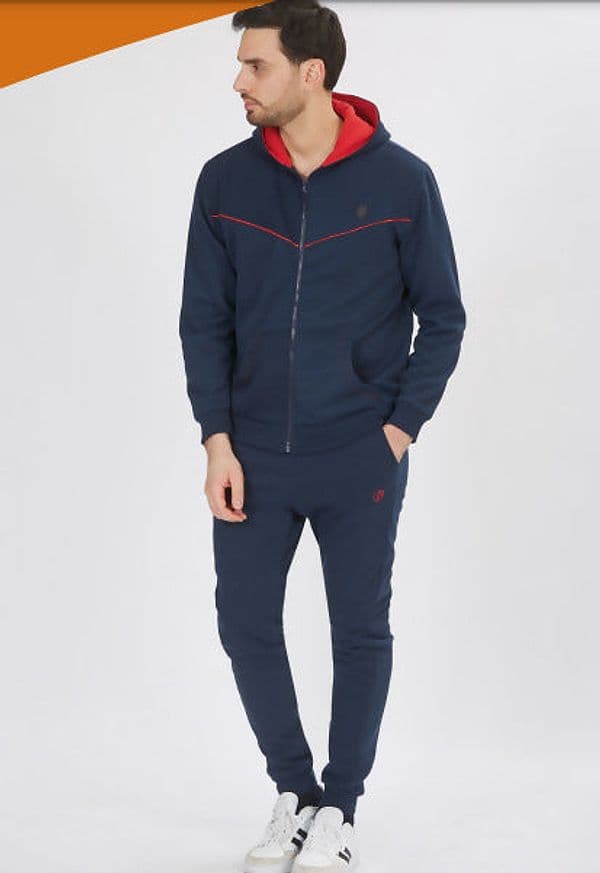 Nazareno Gabrielli Tuta Uomo Cotone Felpato Con Cappuccio Full Zip E Polsini Nazareno Gabrielli Ideale Per L'inverno E Per Il Tempo Libero Moda/Uomo/Abbigliamento/Abbigliamento sportivo/Completi sportivi/Tute La Bottega di Giò - Gravina di Catania, Commerciovirtuoso.it