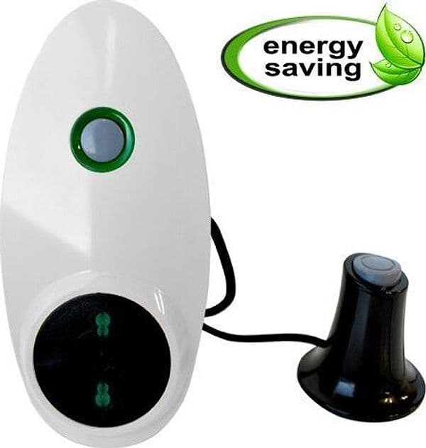 NOVA-Line-Presa-Energy-Saving-con-predisposizione-per-telecomendo-Elimina-gli-Stand-by-e-risparmia-corrente.-Ottima-per-utilizzo-domestico.