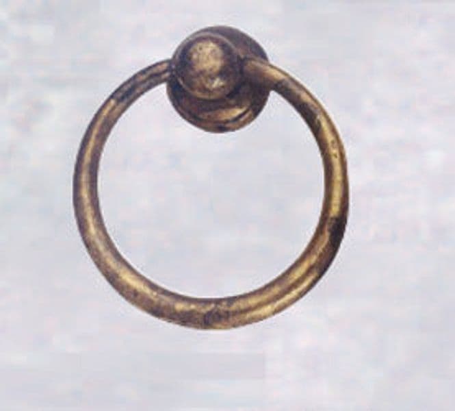 ORECA---1-MANIGLIA-AD-ANELLO-STILE-LIBERTY-IN-OTTONE-D33mm