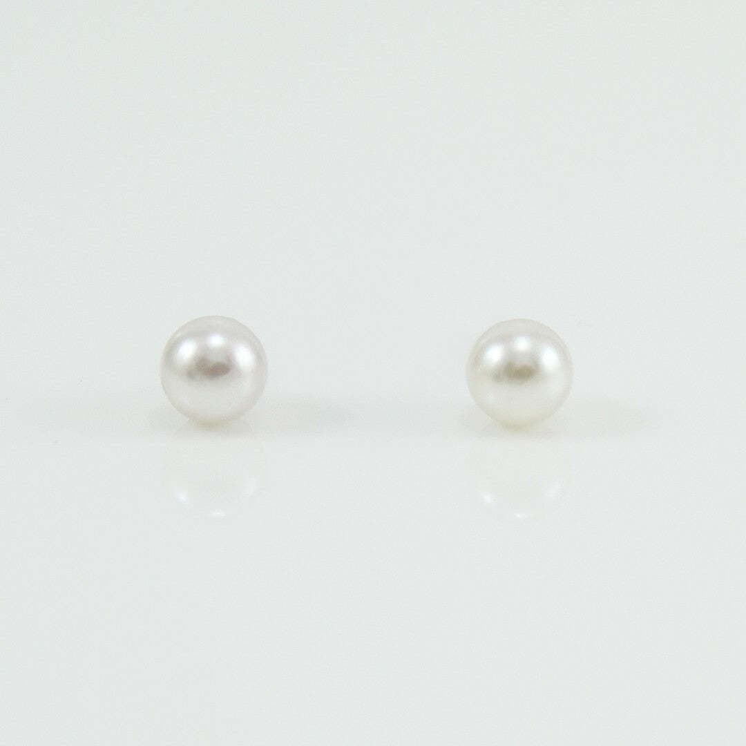 Orecchini Donna Perle Akoya 5,5/6 Paletto in Oro Bianco Coscia in Orecchini Gioielleria Saba - Dolianova, commercioVirtuoso.it