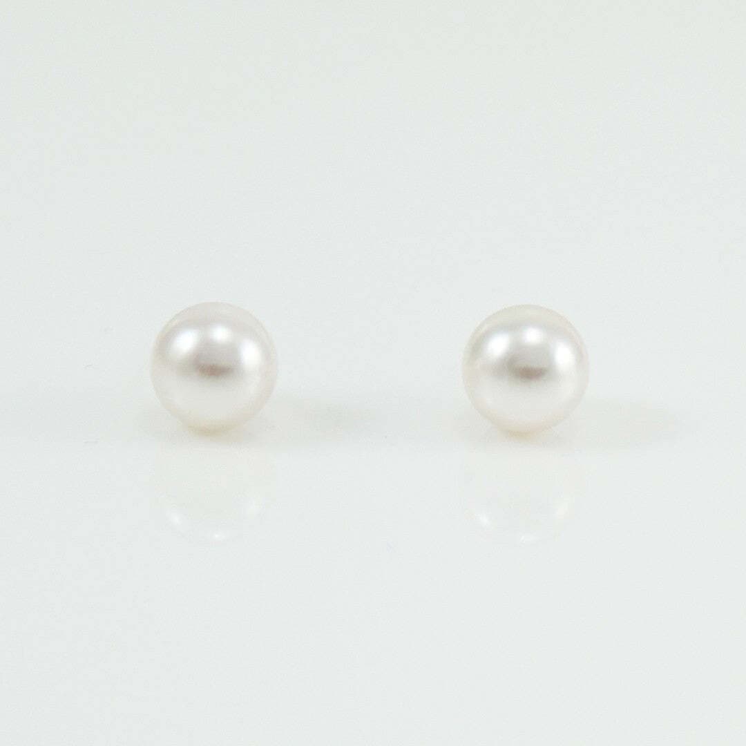 Orecchini perle Akoya 7,5/8 paletto in oro bianco Coscia in Orecchini Gioielleria Saba - Dolianova, commercioVirtuoso.it