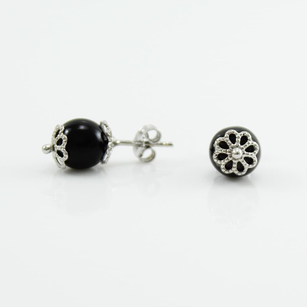 Orecchini donna sardi in argento con onice Su Coccu portafortuna in Orecchini Gioielleria Saba - Dolianova, commercioVirtuoso.it