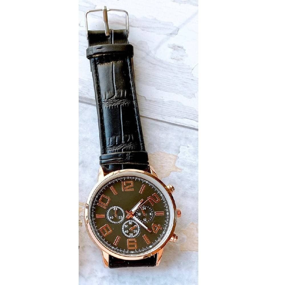 Orologio Da Polso Uomo Analogico Cronografo Cinturino Pelle Elegante Dorato Nero Abbigliamento e Accessori > Orologi e gioielli > Orologi Uomo Trade Shop italia - Napoli, Commerciovirtuoso.it