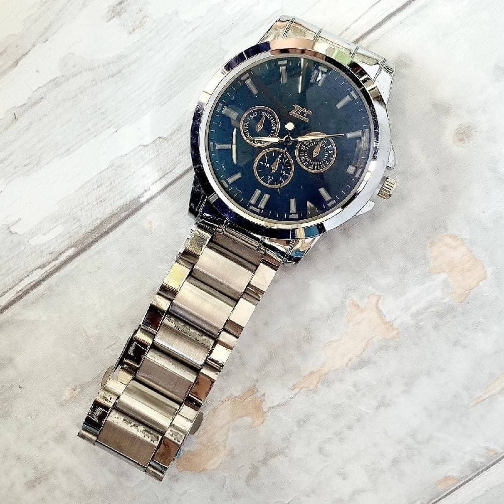 Orologio Polso Zcc Uomo Cronografo Acciaio Analogico Calendario Elegante Silver Abbigliamento e Accessori > Orologi e gioielli > Orologi Uomo Trade Shop italia - Napoli, Commerciovirtuoso.it