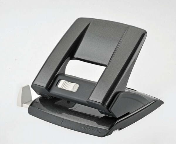 Perforatore - passo 8 cm - massimo 20 fogli - 2 fori - nero - Kartia Cancelleria e prodotti per ufficio/Archivio ufficio e accessori per scrivania/Spillatrici e perforatrici/Perforatrici Eurocartuccia - Pavullo, Commerciovirtuoso.it