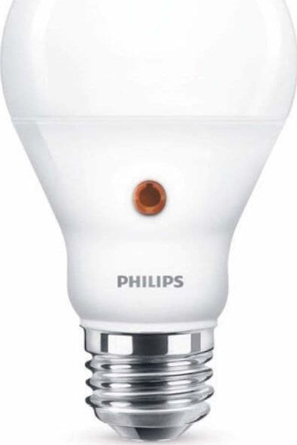 PHILIPS---LAMPADINA-LED-A-GOCCIA-CON-SENSORE-CREPUSCOLARE-60W---NON-DIMMERABILE---LUCE-BIANCA-CALDA