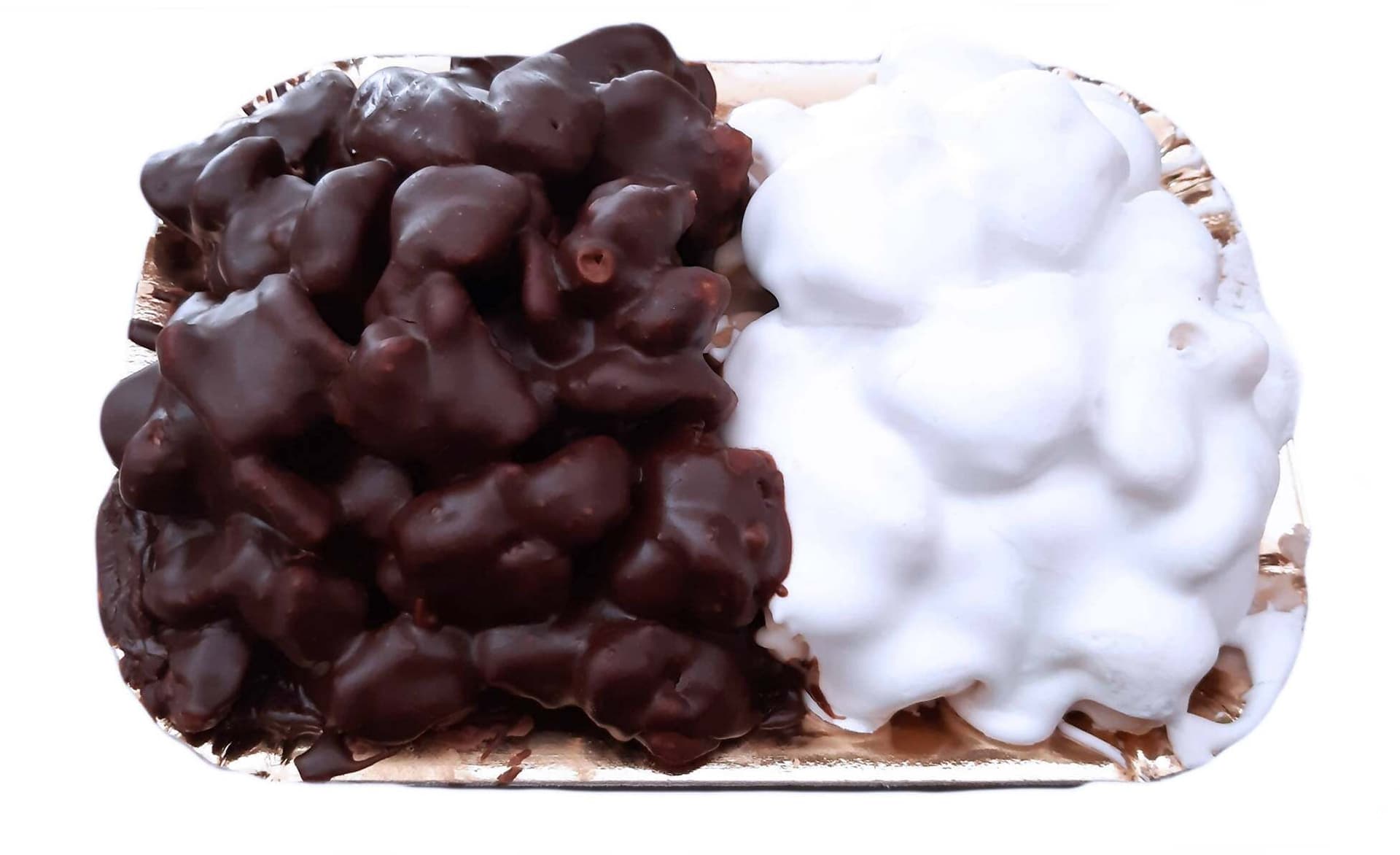 Pignolata Glassata Artigianale Dolce Tipico del Carnevale Gnocchetti Fritti con Glassa al Cioccolato ed al Limone - 690g Pasticceria Gardenia in Al cioccolato Gardenia Artigiani Del Torrone - Bagnara Calabra, commercioVirtuoso.it