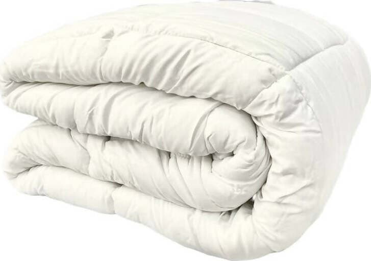 Piumino Singolo In Microfibra Quattro Stagioni Anallergico Novia Caldissimo Con Fodera E Imbottitura Anallergica In Microfibra Bianco 90gr+220gr Casa e cucina/Tessili per la casa/Biancheria da letto/Coperte e trapunte/Coperte Puleo Casa - Palermo, Commerciovirtuoso.it
