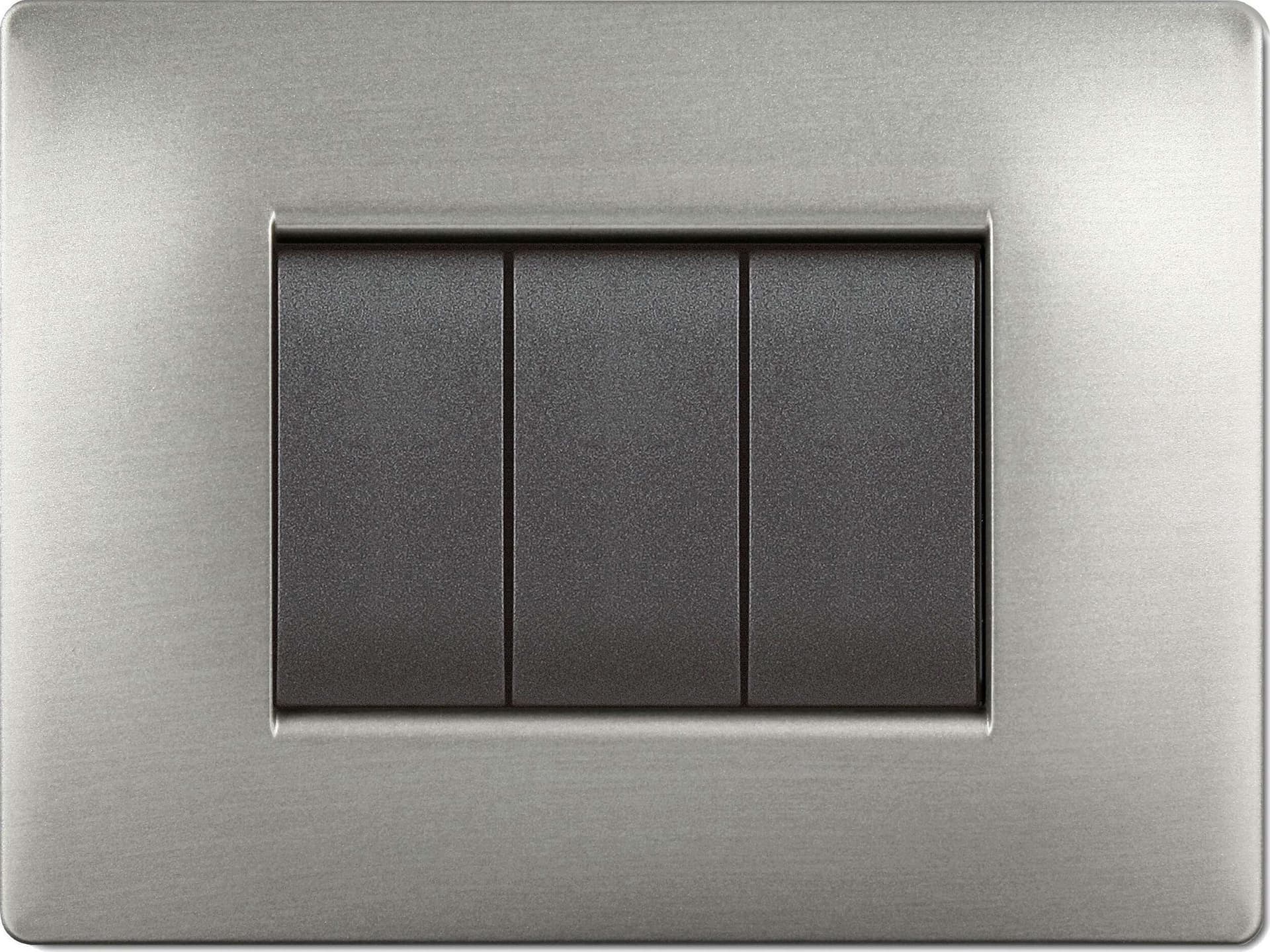 Placca per Interruttori Life Q Living Plastica E Acciaio Satinato Fai da te/Materiale elettrico/Placche/Placche per interruttori Ferus - Montoro, Commerciovirtuoso.it