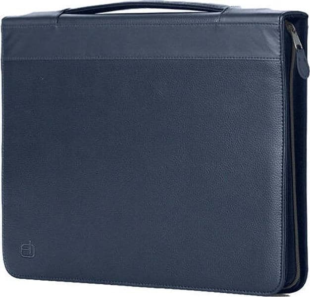 Portablocco Office - con manico - ecopelle - con zip - 28x36 cm - blu - InTempo Cancelleria e prodotti per ufficio/Archivio ufficio e accessori per scrivania/Archivio ufficio/Portablocchi e portamoduli Eurocartuccia - Pavullo, Commerciovirtuoso.it