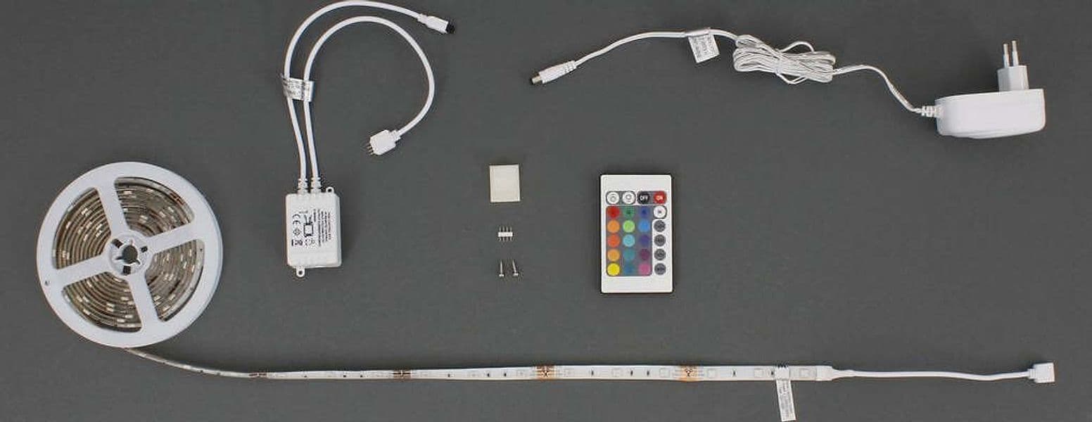 PRISMA---STRISCIA-LED-RGB-CON-SPINA-300-cm-90-LED